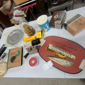 Vintage 1972 Tampa Nugget Wooden Cigar Box with Cactus Logo Kodak Plate Projector Lens