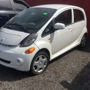 2013 MITSUBISHI I MIEV ES 330 VOLTS