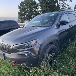 2022 Jeep Cherokee Trailhawk