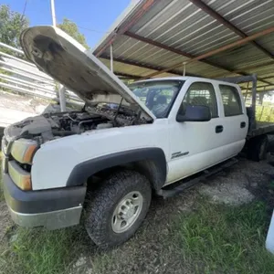 2007 Chev Silverado Heavy Duty Flatbed Truck