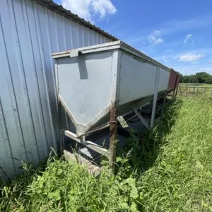 Portable Feed Bin w/Dispenser 2-3 Ton Cap