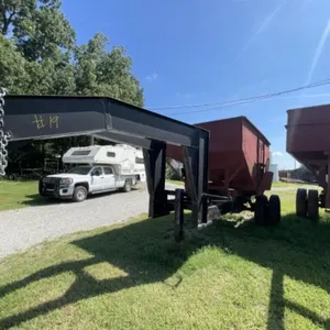 Kory Gooseneck Gravity Flow Wagon