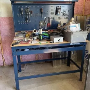Mastercraft 4' Shop Bench W/ Contents