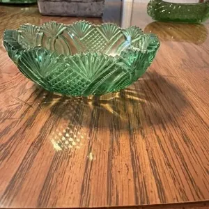This vintage McKee & Brothers emerald green c