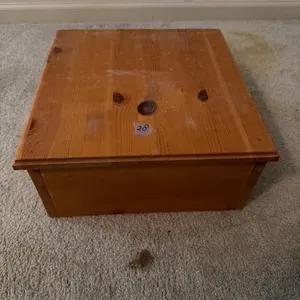 Small foot stool
