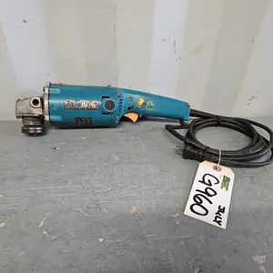 Makita Grinder - Qty 1