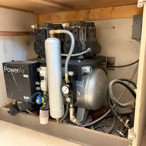 Midmark PowerAir Dental Air Compressor, Model P22, 230V, Electric