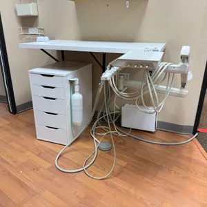 Dental Wall Mount Workstation Treatment Cabinet with Delivery System