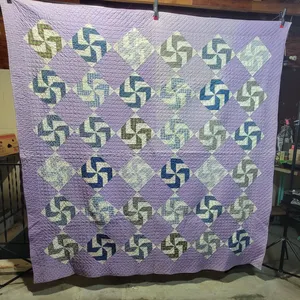 73" x 76" GOOD LUCK SYMBOLS Homemade Quilt. GW