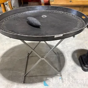 LARGE METAL FOLDING TRAY STAND TABLE