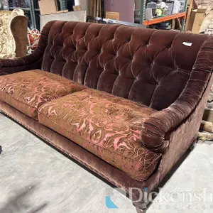 VICTORIAN BROWN COUCH WITH PINK FLORAL DETAILS
