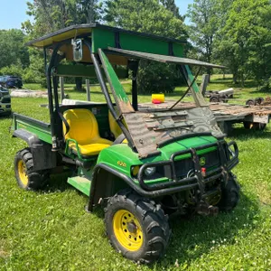 John Deere Gator XUV 620i UTV