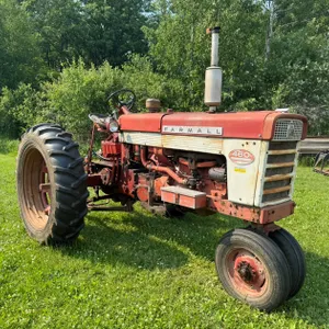 Farmall 460 Tractor