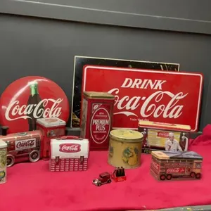 COLLECTION OF COCA COLA ITEMS