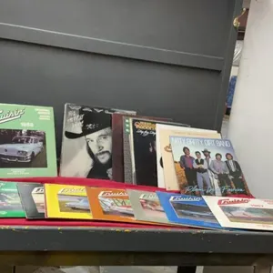SMALL BOX OF ASSORTED RECORDS