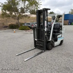 2017 UniCarriers CFS40 forklift