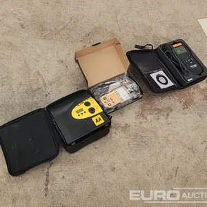 Unused Manarolla 2.5 Ton Low Profile  Trolley Jack 