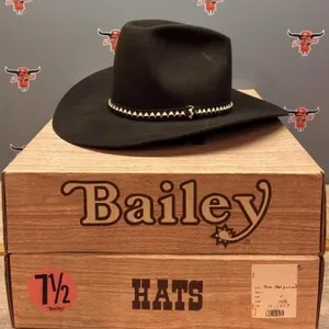 Bailey Cowboy Hat. Size 7.5.