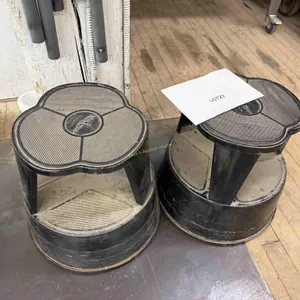2-mobile Kik step stands