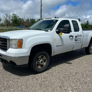 2010 GMC 2500HD Sierra 4x4 Pickup Truck 1GT5KZBG5A