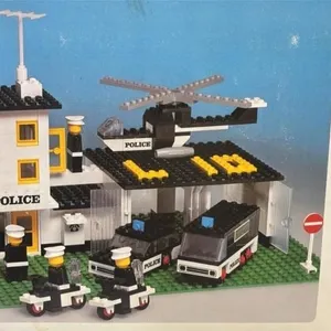 Vintage LEGO building toy set with box