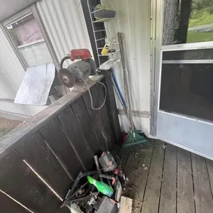 Rakes, plug in lights unknown condition, grinder