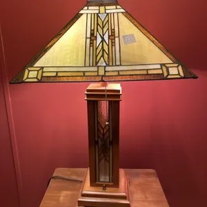 Tiffany style table lamp features a Mission-style