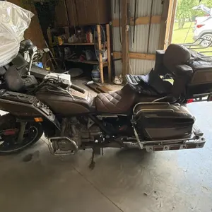 Honda Gold Wing GL Aspencade needs work