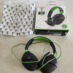 Head phones