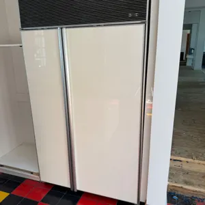 Sub-Zero Refrigerator 532