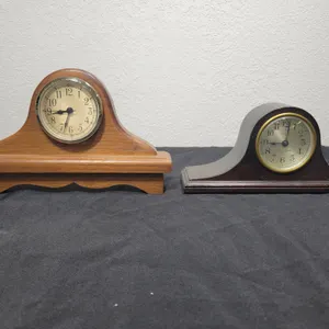 Vintage Mantel Clock Lot – Seth Thomas & Wooden Mantel Clocks – 2 Pieces