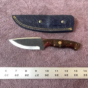 Damascus steel knife