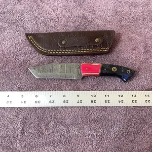 Damascus steel knife