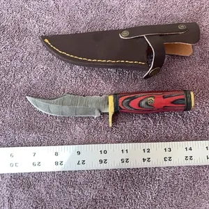 Damascus steel knife