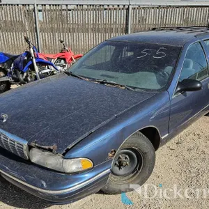 1996 CHEV CAPRICE SW 1G1BL82P8TR103975