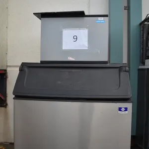 Ice Machine with Storage