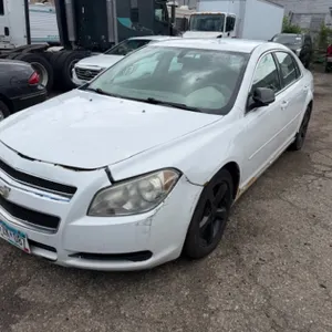 2011 Chevrolet Malibu - White