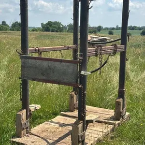 HORSE SHOEING STOCKS