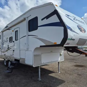 2011 Zinger Travel Trailer
 UNRESERVED