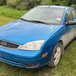 2007 Ford Focus ZX4 S 4DR Car. 4-Cylinder Engine,