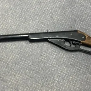 Daisy Model 105B BB Gun