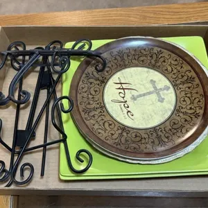 Decorative Plates with Stand