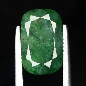 $4,100 Appraisal - 4.47 ct Cert. Brazilian Emerald