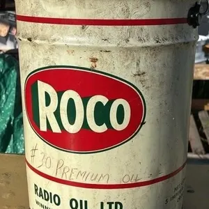 Vintage Radio Oil ROCO 5 gallon Oil Can tin