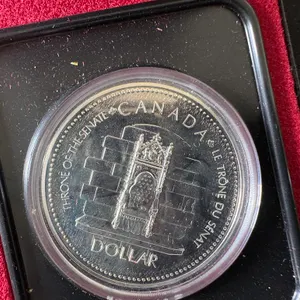1977 Cdn .500 Silver Dollar
