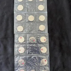 (4) 2013 Cdn $.25 Coins - 5 Pack (2 Coloured)