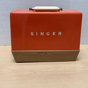 Singer Sewhandy Electric Sewing Machine, Model 20, Great Britain, With Carrying Case, Circa Mid-20th