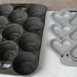 Griswold Cast Iron Muffin Pan and Heart Mold