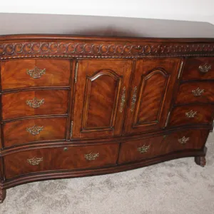 Hooker Seven Seas Dresser