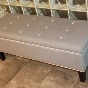 Tufted Bench